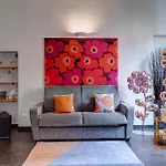Glam Apartments