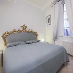 Apartments Florence Parione