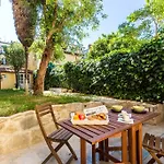 Garden Charming Niche