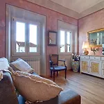 Romantic Apartment In The Heart Of Florence