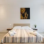 Mudiva -Train Station Modern 1 Bdr Flat 1St Floor