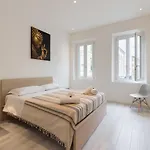 Masai - One Bedroom Flat 1St Floor By Train Station