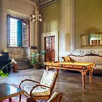 Torre dei Lari Residenza d\'Epoca