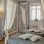 Renaissance Florence Apartment