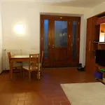 Green Corner Apartment In Florence City