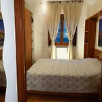 Green Corner Apartment In Florence City