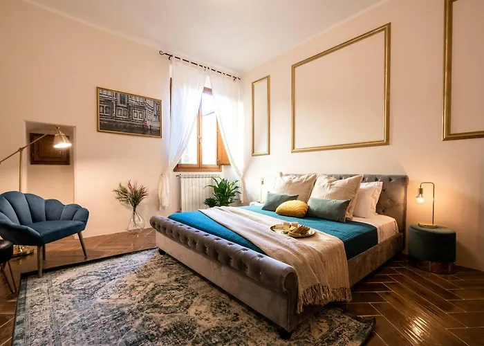 Historic center Palazzo - furnished apartments