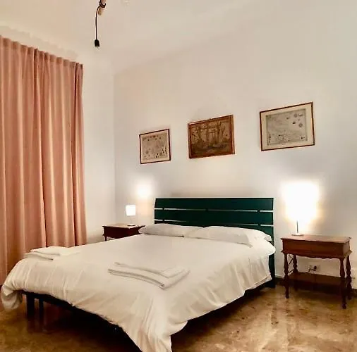 Intero Appartamento o Stanza Privata nel Cuore di Firenze