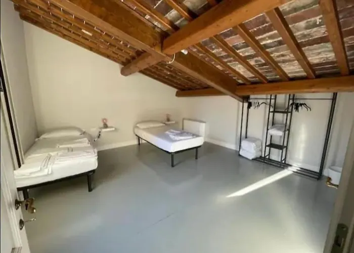 Nice And Big Apartment Outside Ztl