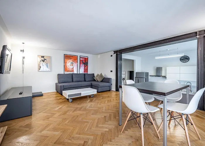 Yid Cairoli Design Apartment