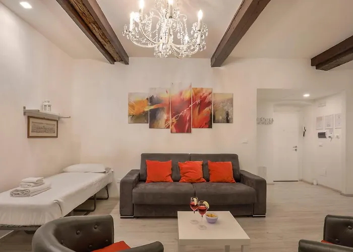 Florence Little Suite