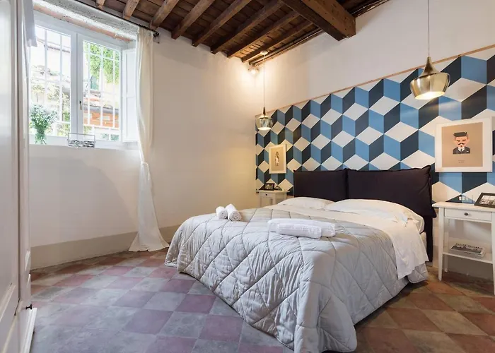 F3-Santa Croce One Bedroom Flat For 2 Or 3 Guests
