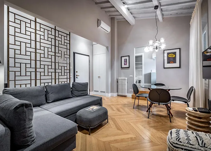 Hs4U Ricasoli Luxury apartment near Duomo N.1