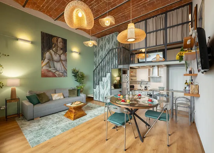 Via Cimabue 8B - Florence Charming Apartments - Metropolitan Loft In Florence - 20 Minute Walk To City Center - Excellent Base For Exploring - Less Than 5 Minute Walk To The Supermarket - Amazing Bakery On The Corner