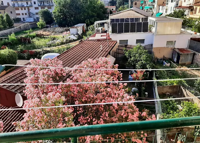 Mary&Flo House - A Due Passi Dal Centro - Free Private Parking