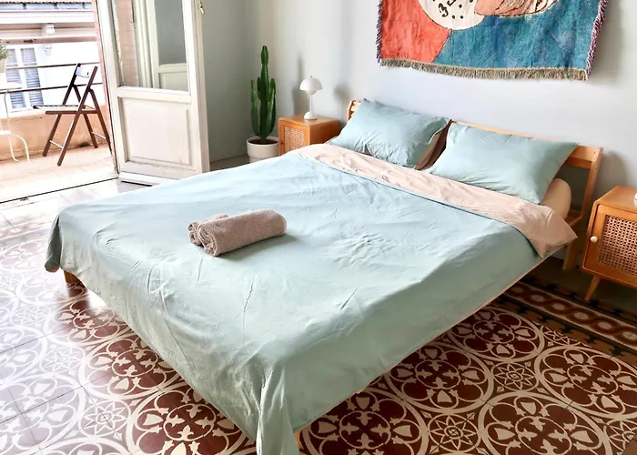Cozy Esthers Room T With Balcony