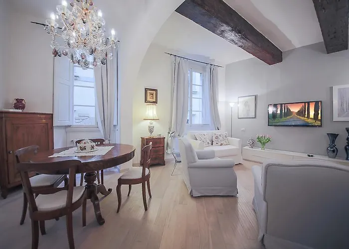 Apartments Florence Parione