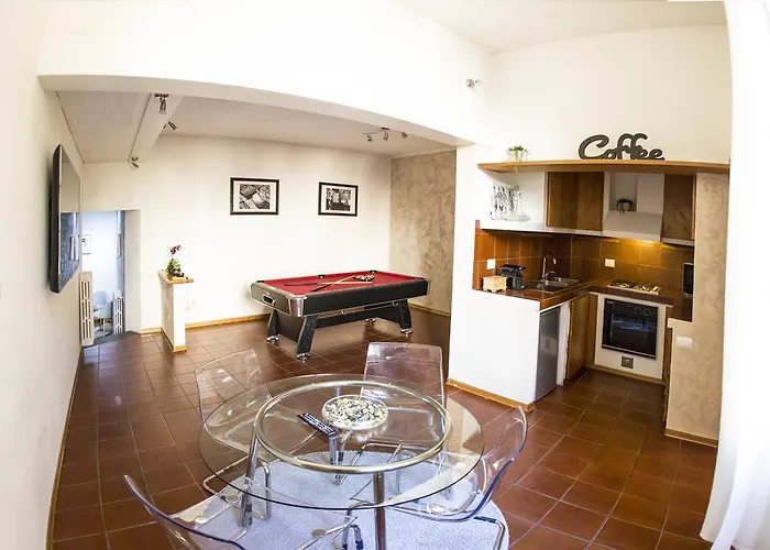 Dante\'S Apartment