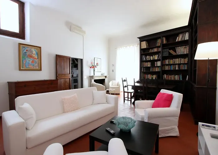 Medici Tower Apartment
