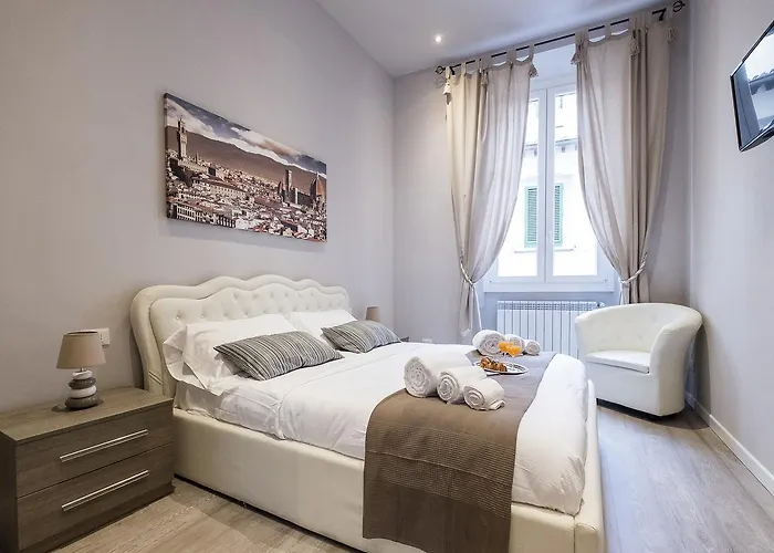 Silver Novella Luxury Apartment - Centro Storico