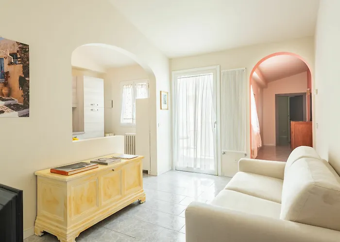 Ognissanti 3 Bedrooms