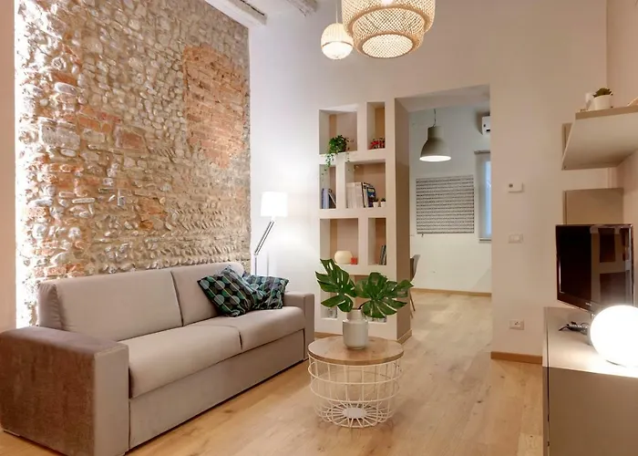Borgo Apartment By Mamo Florence