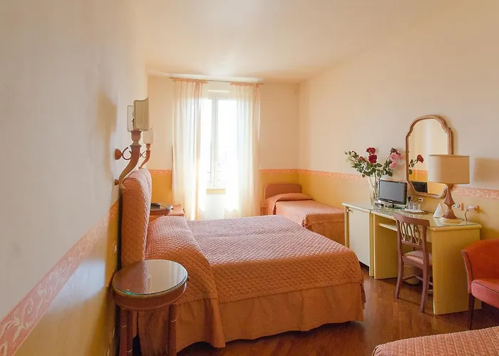 Hotel Aurora