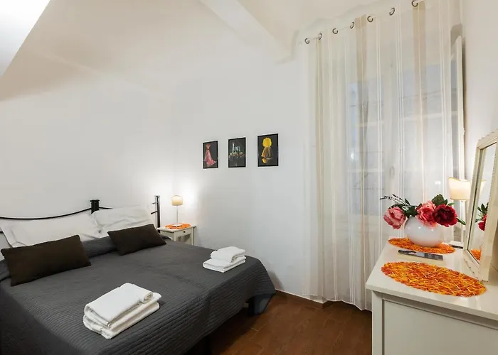 Tornabuoni Apartment