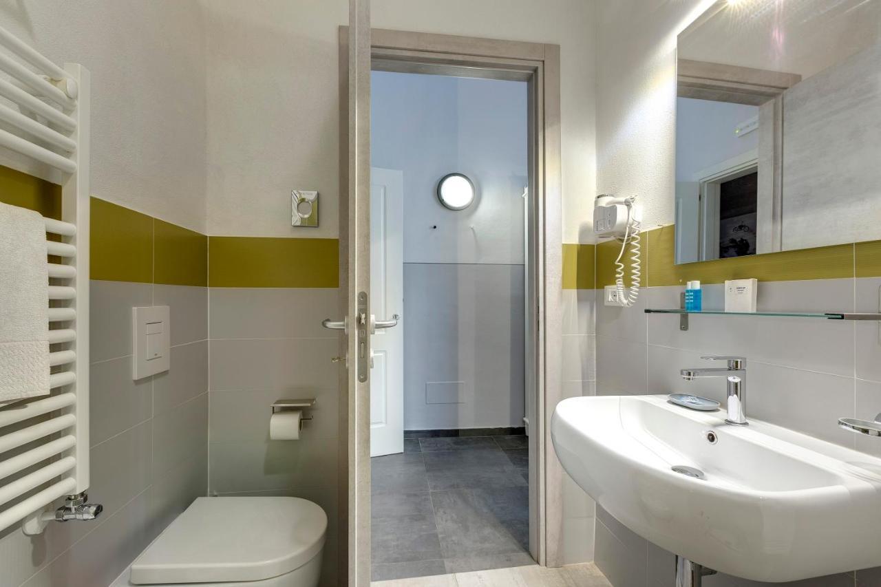 Al Consolato - 3* Florence