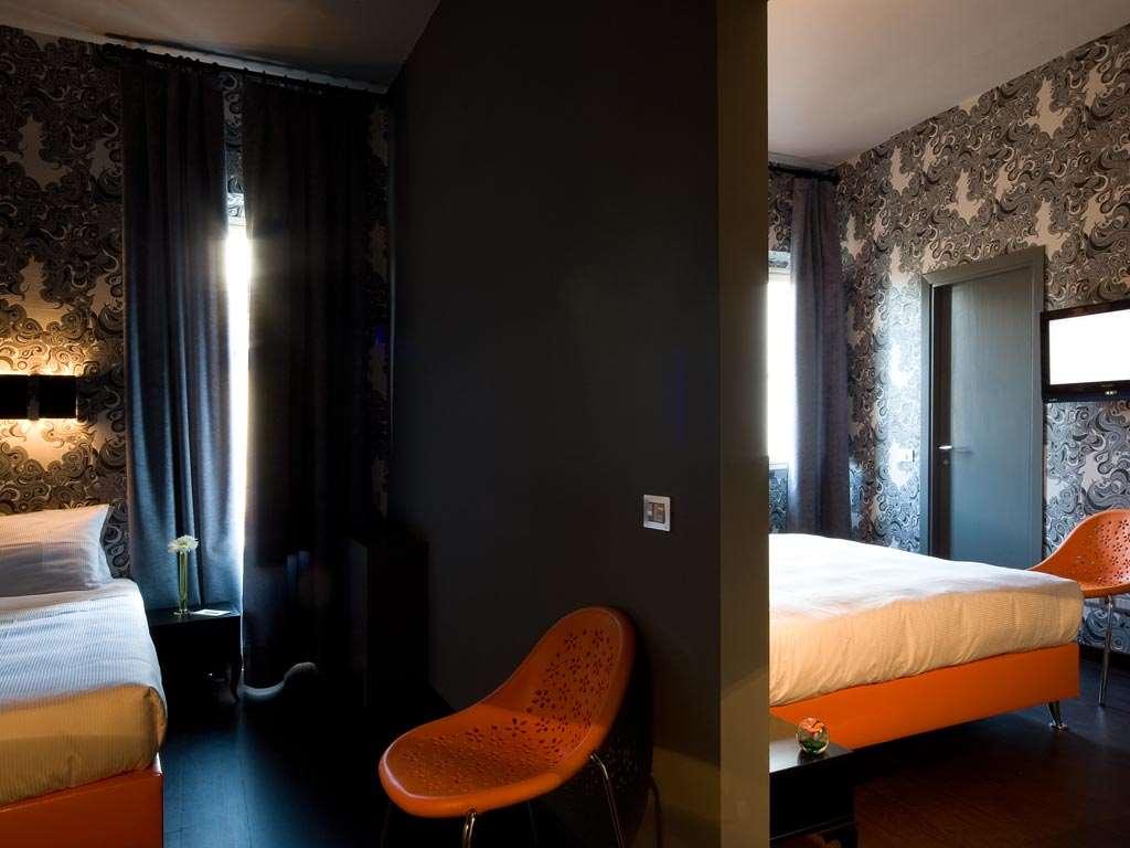 Hotel Universo