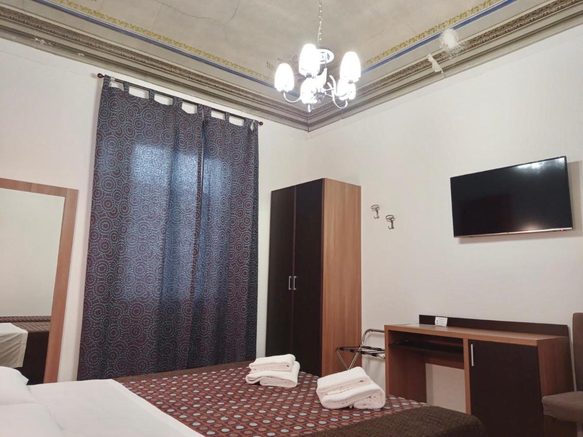 Gjestgiverier Adelaide House Firenze