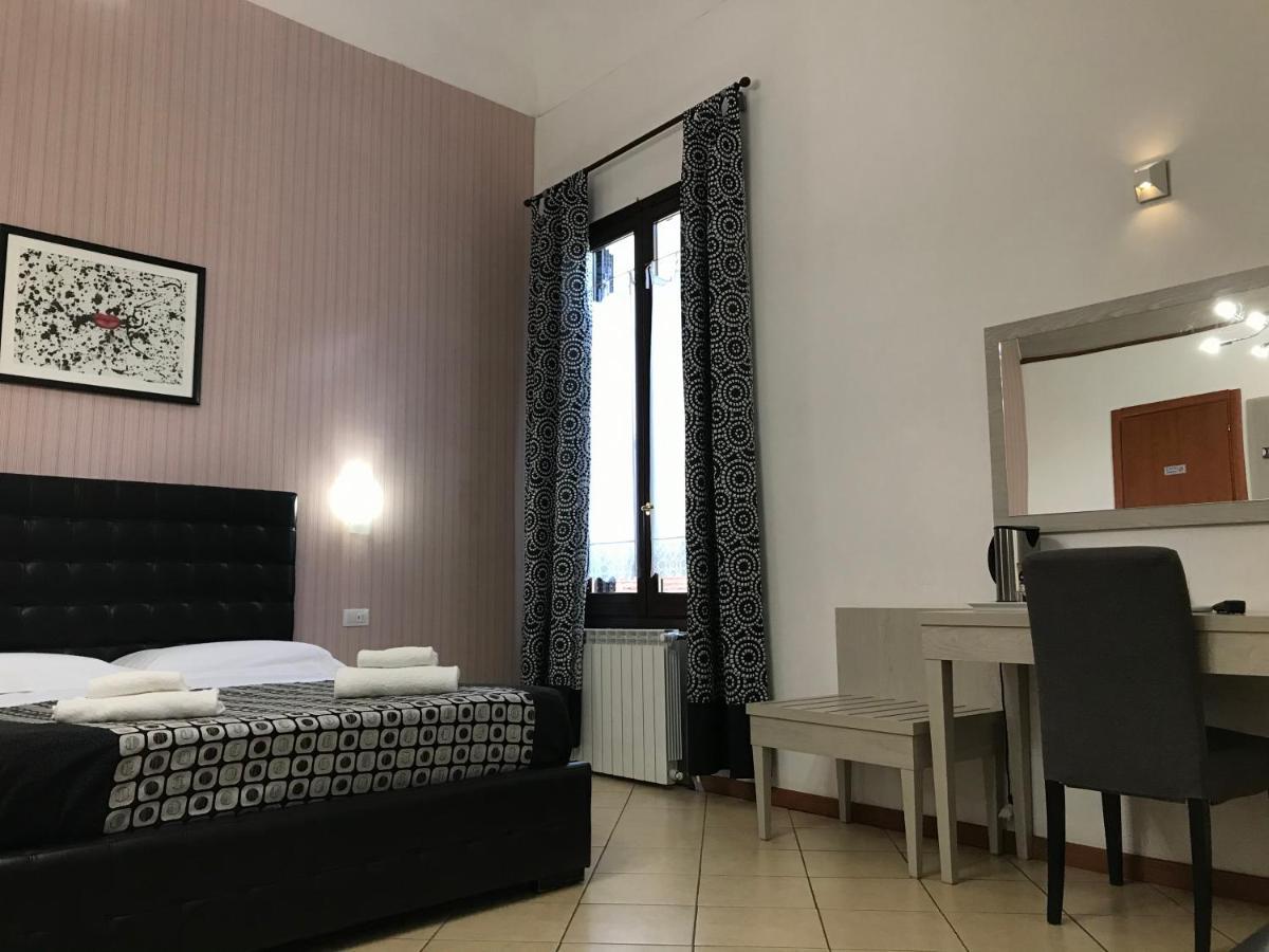 Gjestgiverier Adelaide House Firenze
