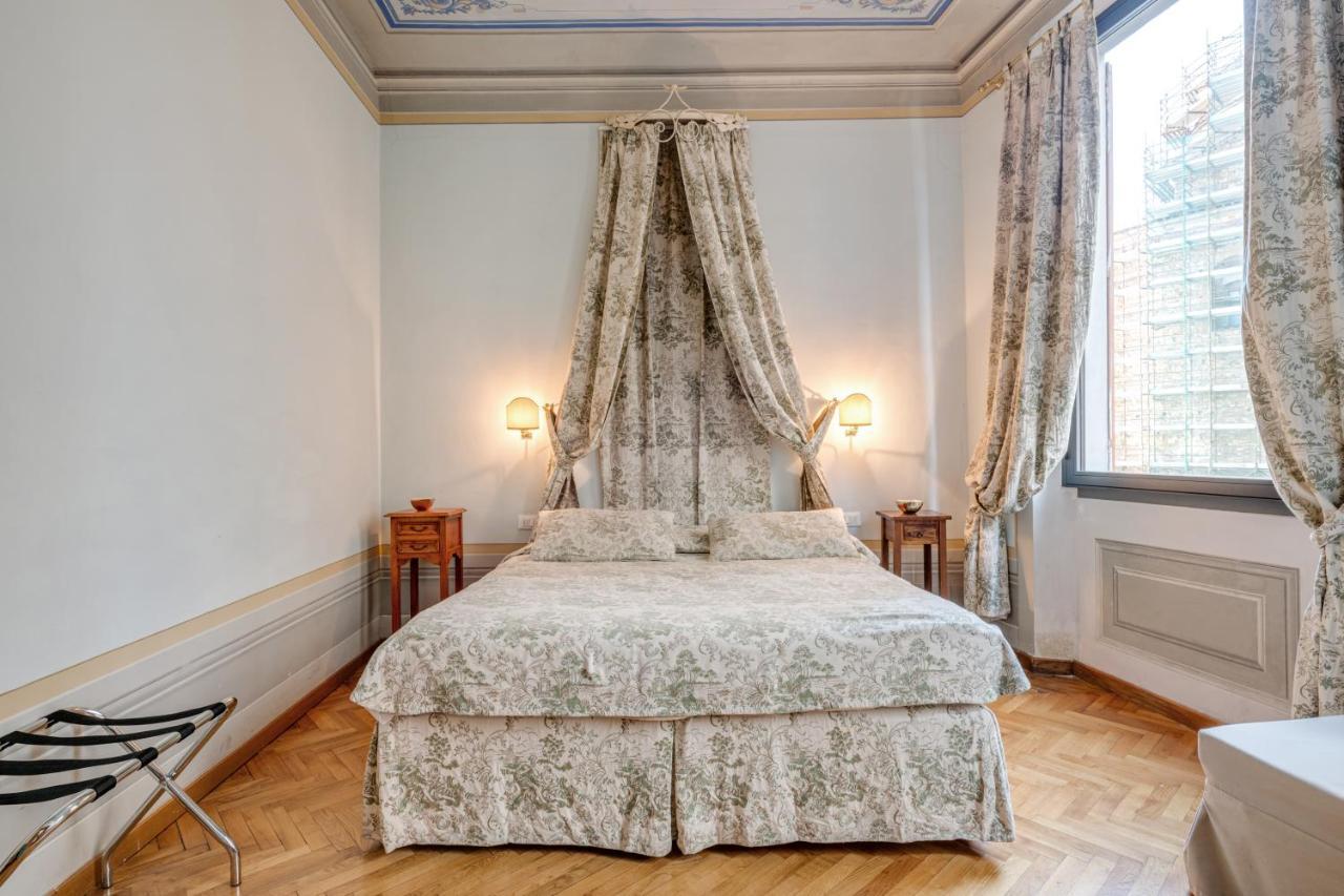 Pietre Dure Appartement Florence