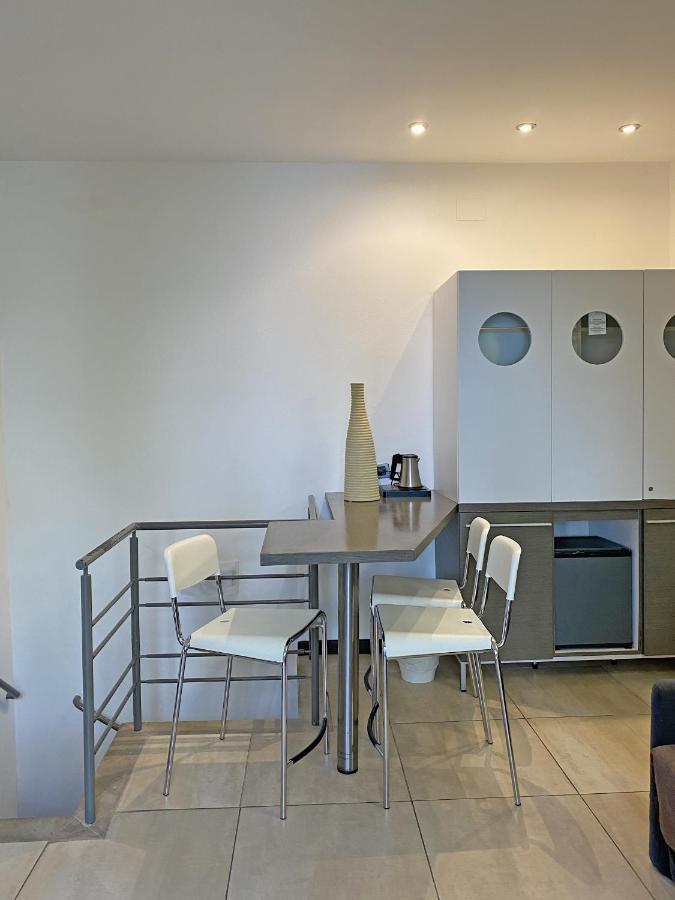 Ih Select Hotel 3*