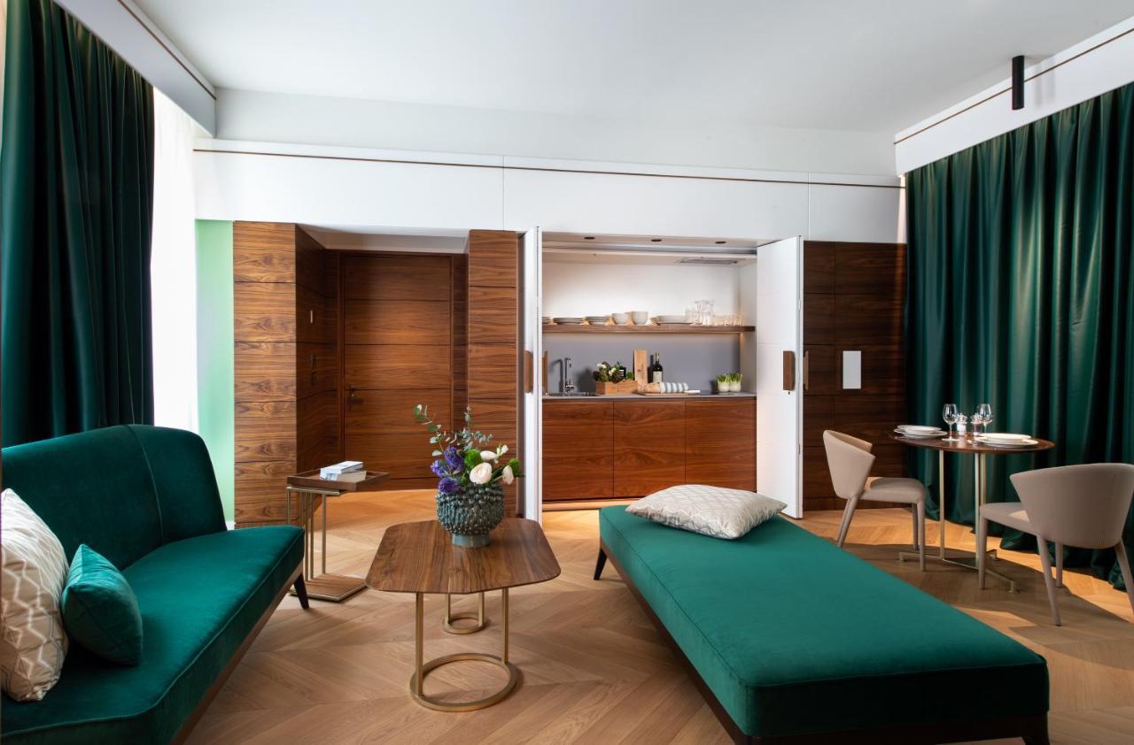 Degli Orafi Hotell 4*