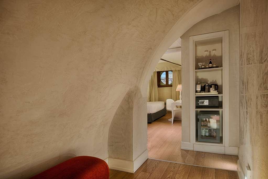 Nh Collection Porta Rossa Hotel 5*