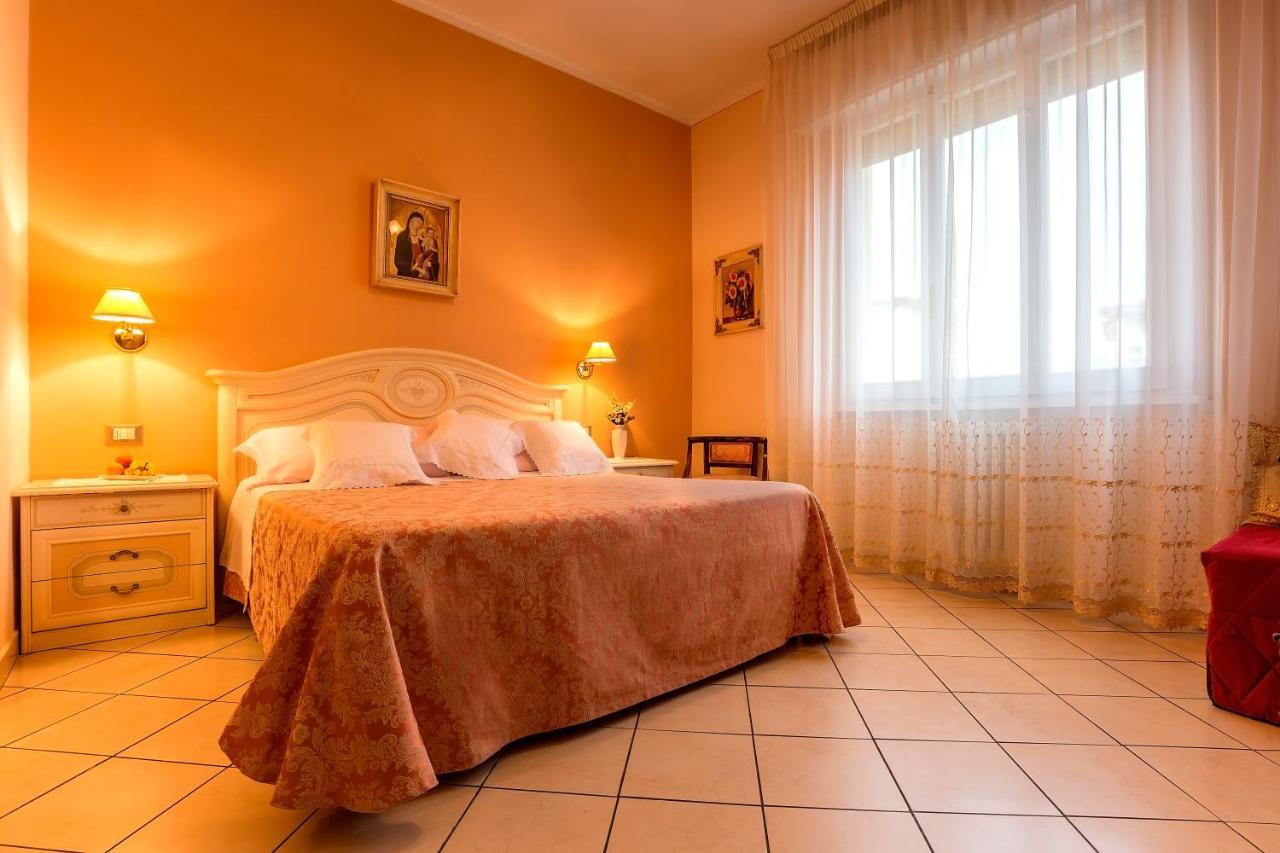 Bed & Breakfast A&a - *