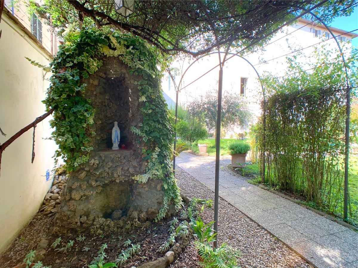 Casa Per Ferie Suore Oblate Dell'assunzione Couette-café *