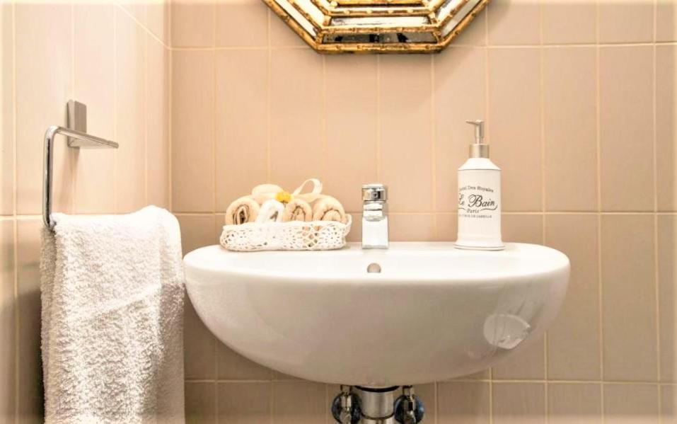 Appartement Charming Cavour Heart Of *