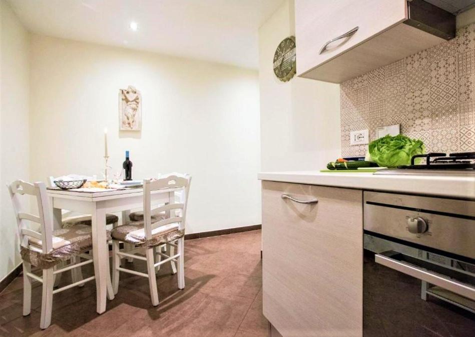 Charming Cavour Heart Of Appartement *