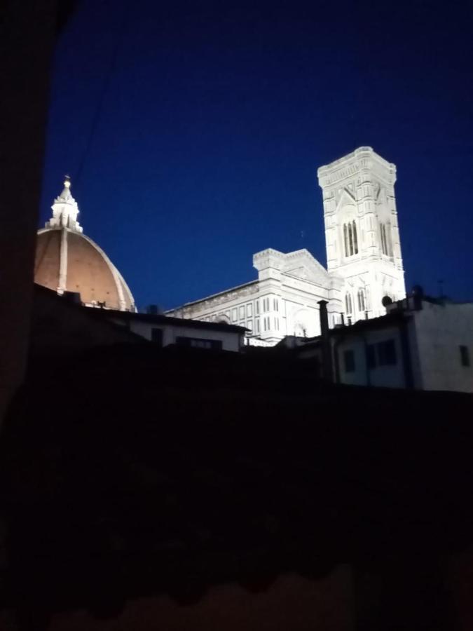 Guesthost - Duomo View Anna's Lejlighed