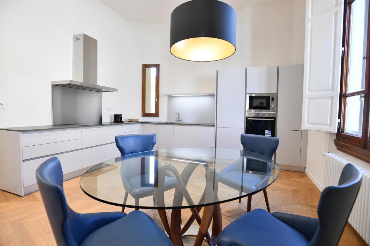 Apartment Cappelle Medicee Luxury Flat Florence