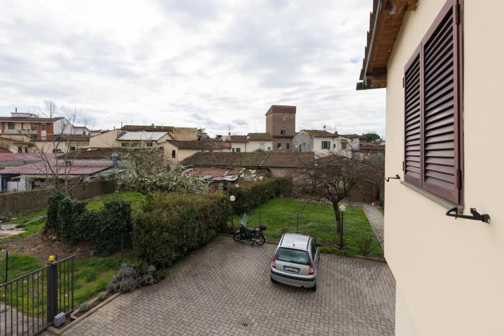 La Casa Di Lucia - * Florence