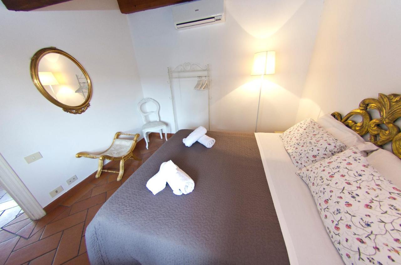 Appartement Traviata Storico - Palazzo Tolomei Florence