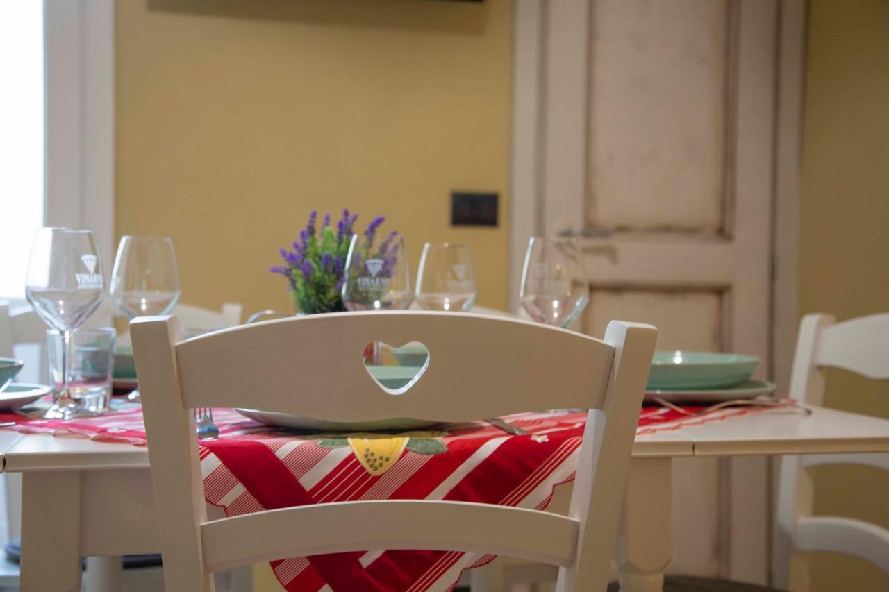 Valia Pitti 3 *
