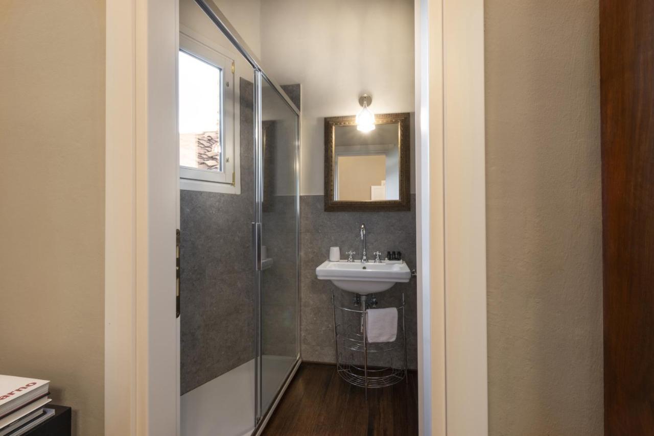 Gjestgiverier Parione Uno 3*