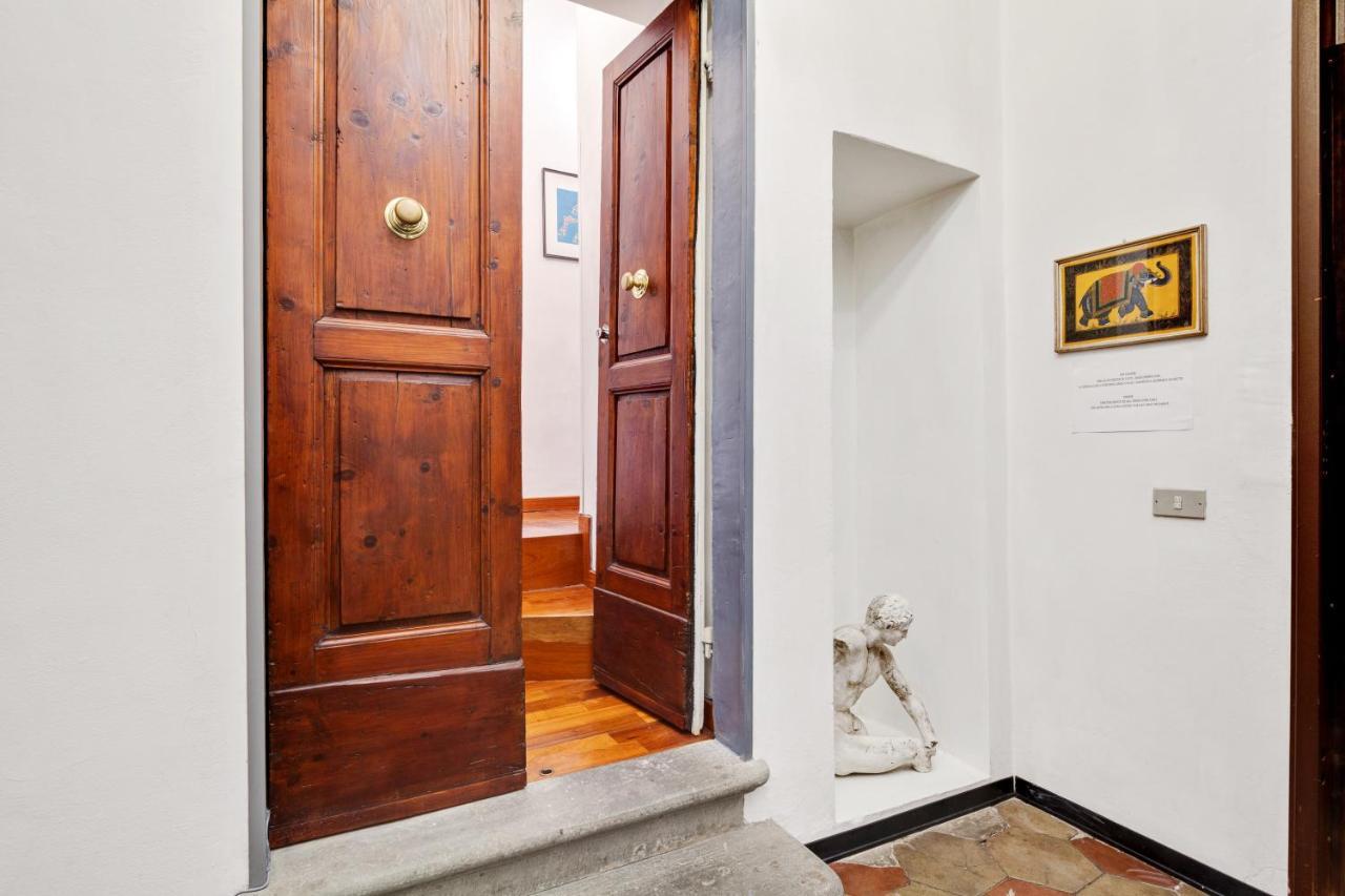 Porta Rossa Near Ponte Vecchio Appartement *