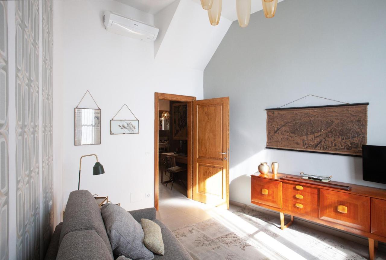 Appartement Italian Fantasy Takes Away Florence