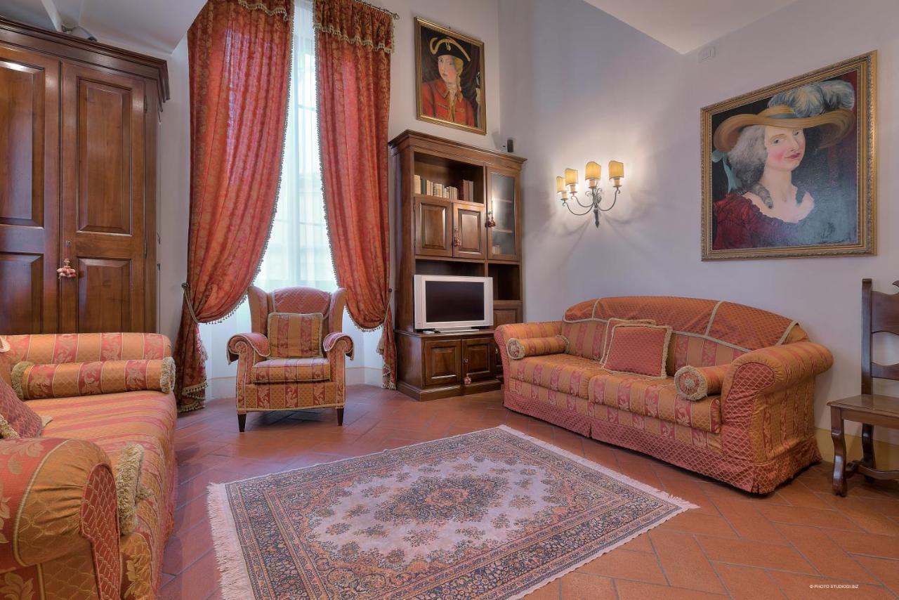 Aparthotel First Of