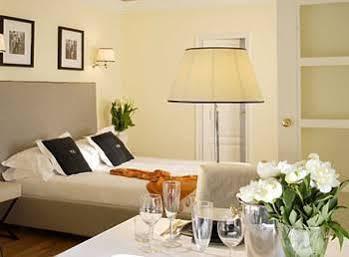 Hotel Ponte Vecchio Suites&spa 4*